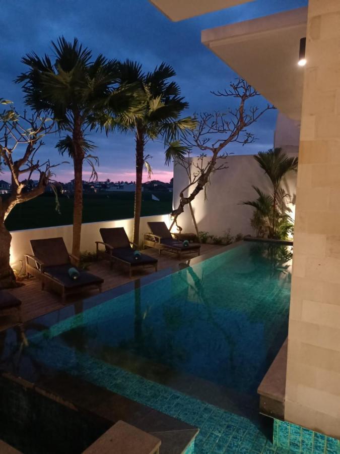 The Kd Suites & Coffee Shop Munggu Ngoại thất bức ảnh