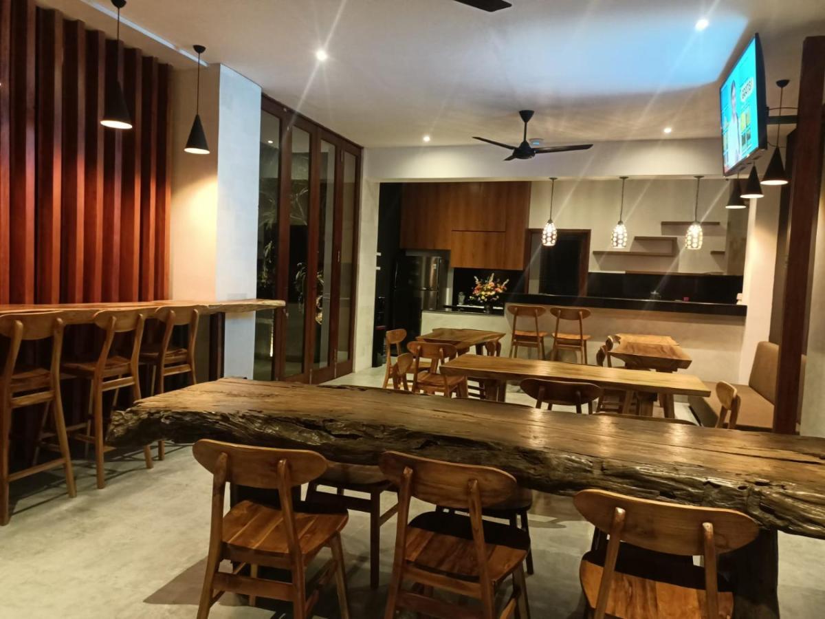 The Kd Suites & Coffee Shop Munggu Ngoại thất bức ảnh